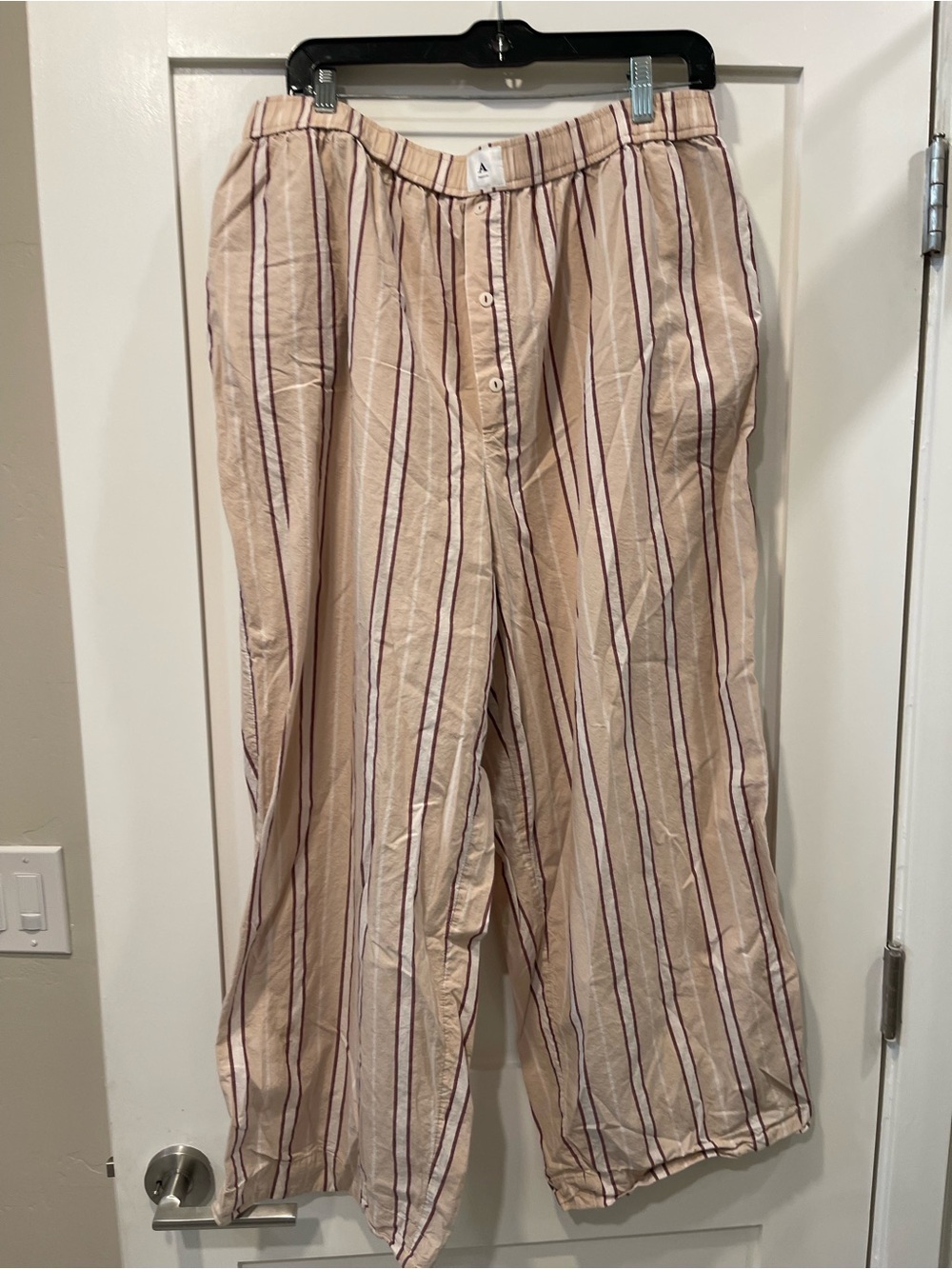Anthropologie Beige pajama bottoms with burgundy and white stripes Sz XL $89